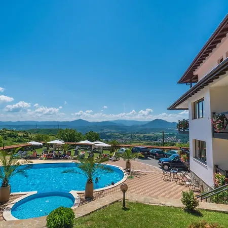 Complex Panorama Здравен курорт Елена