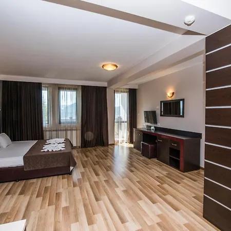 Complex Panorama Здравен курорт Елена