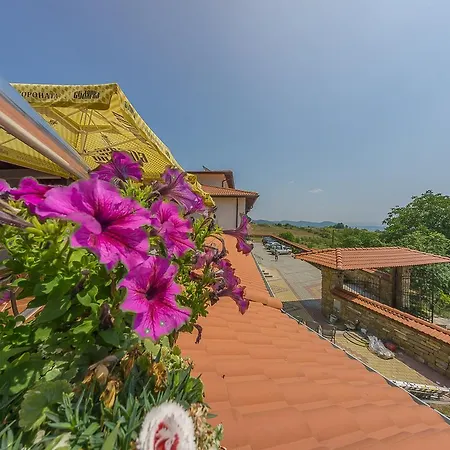 Complex Panorama Здравен курорт Елена