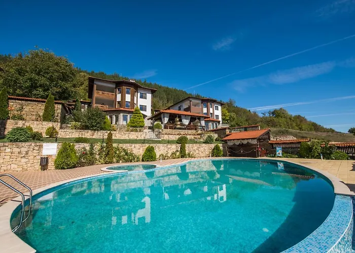 Complex Panorama 2* Elena